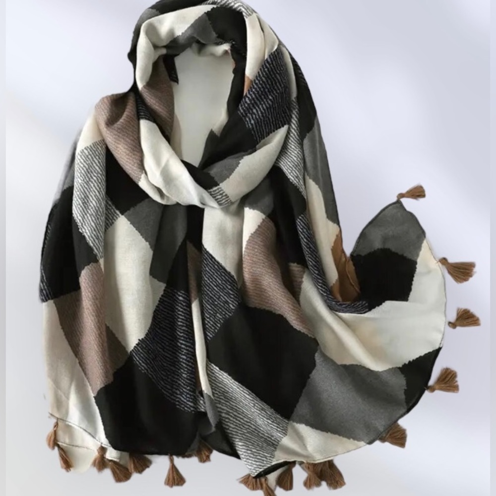 🌸Shawl/Scarf Boho Meets Classic
